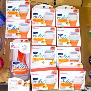 Schick intuition razor+blade bundle